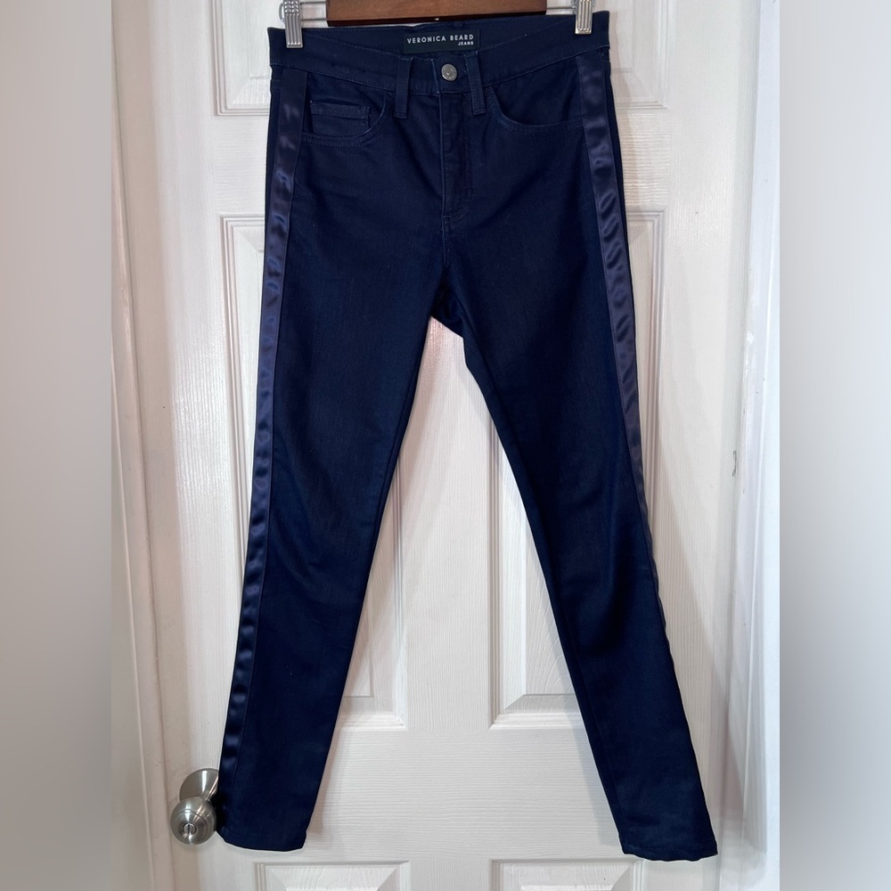 Veronica Beard Kate Highrise‎ Skinny Dark
Blue Satin Stripe Jeans Size 25/0
